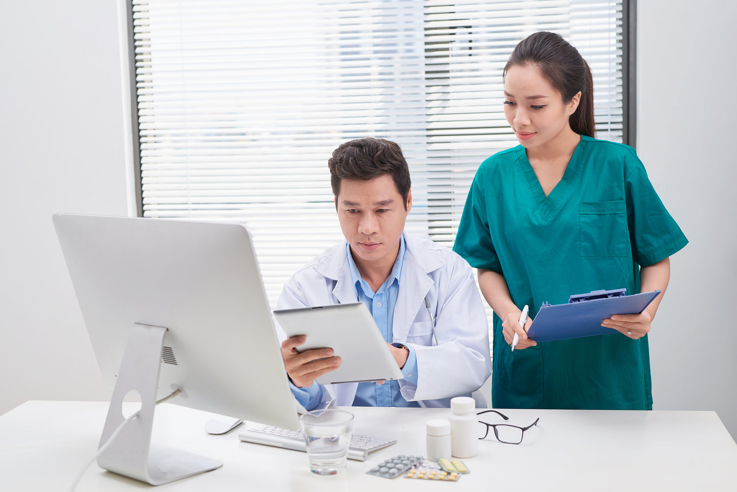 Problem Solving and Decision Making Training for Healthcare Professionals