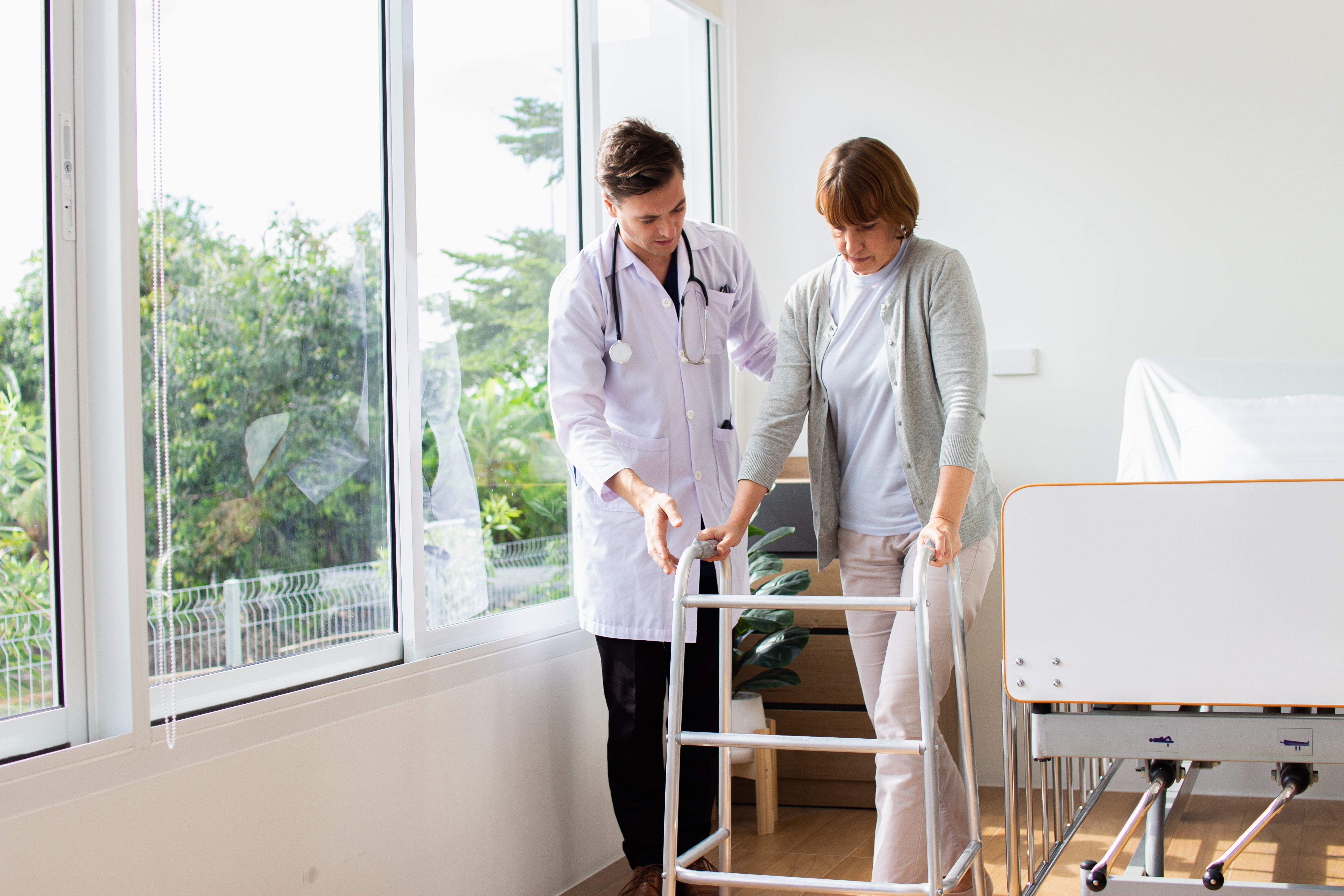 Doctor Transfering Patient Transfer Training for Healthcare Providers – American Medical ...
